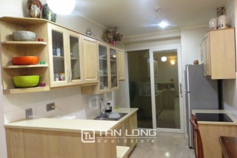 3 bedrooms Apartment in Tay Ho, Ha Noi,  No. 3737 4
