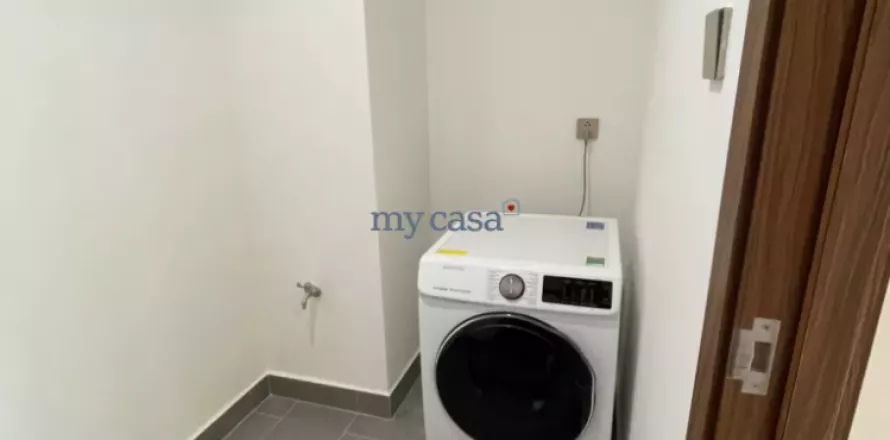 Квартира с 2 спальнями в Тхудык, Хошимин , № 12488