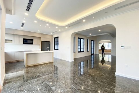 6 bedrooms Villa in Tay Ho, Ha Noi, No. 12957 2