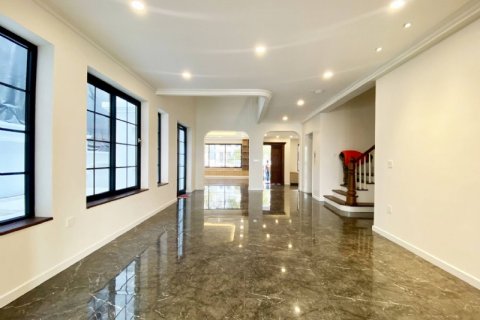 6 bedrooms Villa in Tay Ho, Ha Noi, No. 12957 3