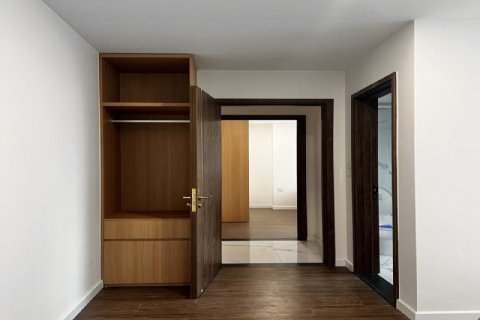 Квартира с 3 спальнями в Тэйхо, Ханой , № 12962 14