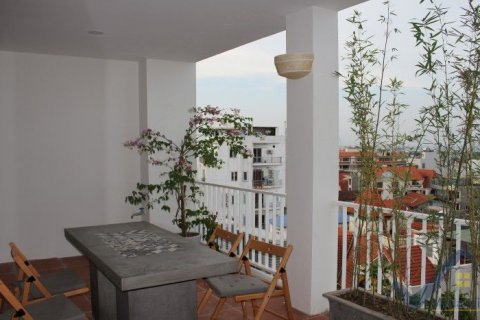4 bedrooms Apartment in Tay Ho, Ha Noi, No. 19847 5