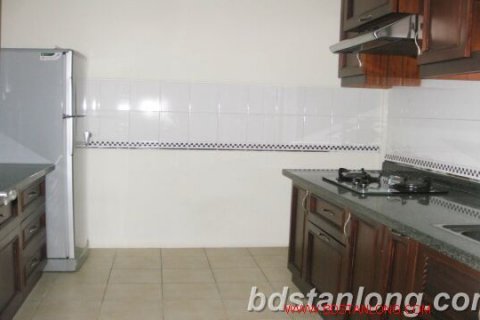 3 bedrooms Apartment in Tay Ho, Ha Noi,  No. 7840 5