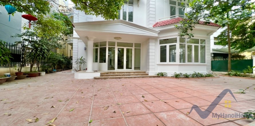 5 bedrooms Villa in Tay Ho, Ha Noi, No. 18919