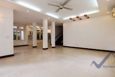 5 bedrooms Villa in Tay Ho, Ha Noi, No. 18919 4