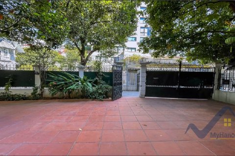 5 bedrooms Villa in Tay Ho, Ha Noi, No. 18919 2