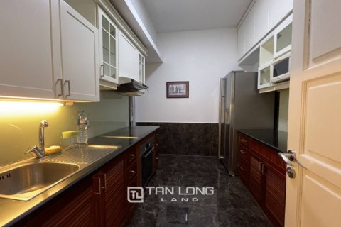 Квартира с 3 спальнями в Тэйхо, Ханой , № 2353 6