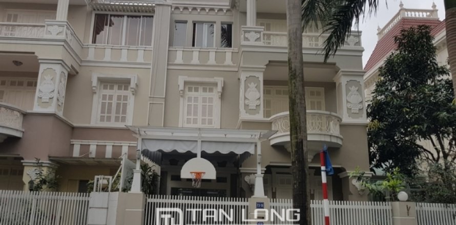4 bedrooms Villa in Tay Ho, Ha Noi, No. 3527