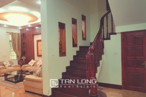 4 bedrooms Villa in Tay Ho, Ha Noi, No. 3528 9