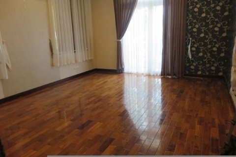 4 bedrooms Villa in Tay Ho, Ha Noi,  No. 5635 12