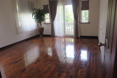 4 bedrooms Villa in Tay Ho, Ha Noi,  No. 5635 14