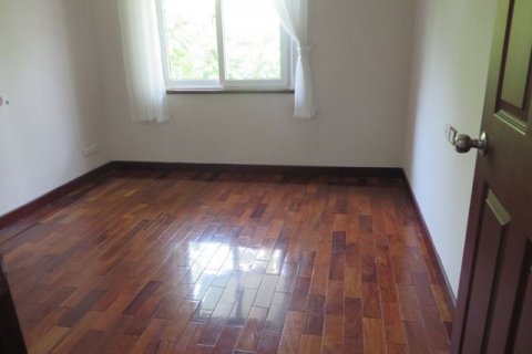 4 bedrooms Villa in Tay Ho, Ha Noi,  No. 5635 22