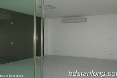 Квартира с 2 спальнями в Тэйхо, Ханой , № 4305 16