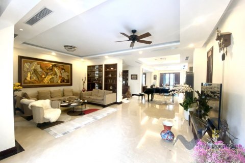 4 bedrooms Villa in Long Bien, Ha Noi, No. 19031 1