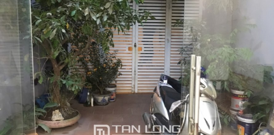 5 bedrooms House in Tay Ho, Ha Noi, No. 3208