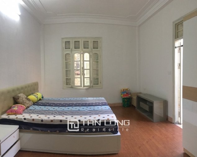 Дом с 4 спальнями в Тэйхо, Ханой, Вьетнам № 3209