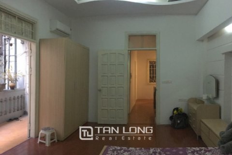 Дом с 4 спальнями в Тэйхо, Ханой , № 3209 4