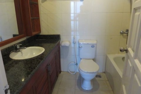 4 bedrooms Apartment in Tay Ho, Ha Noi, No. 6600 10