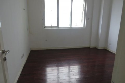 Квартира с 4 спальнями в Тэйхо, Ханой ,  № 6600