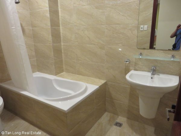 Квартира с 2 спальнями в Хоанкьем, Ханой, Вьетнам № 6598