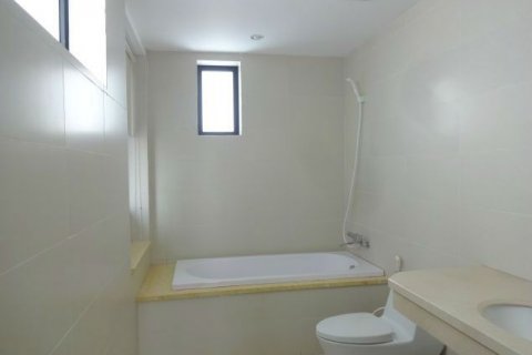 Квартира с 3 спальнями в Тэйхо, Ханой , № 6602 12