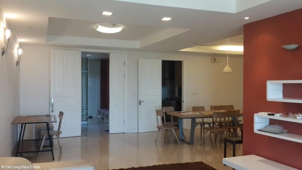 3 bedrooms Apartment in Tay Ho, Ha Noi, Vietnam No. 1880