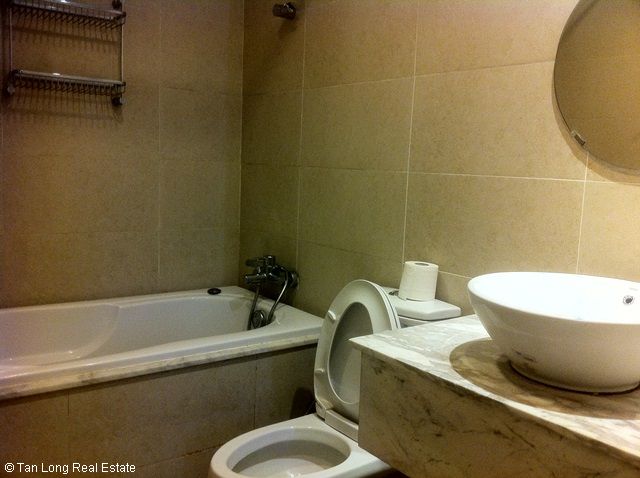 3 bedrooms Apartment in Cau Giay, Ha Noi, Vietnam No. 1881