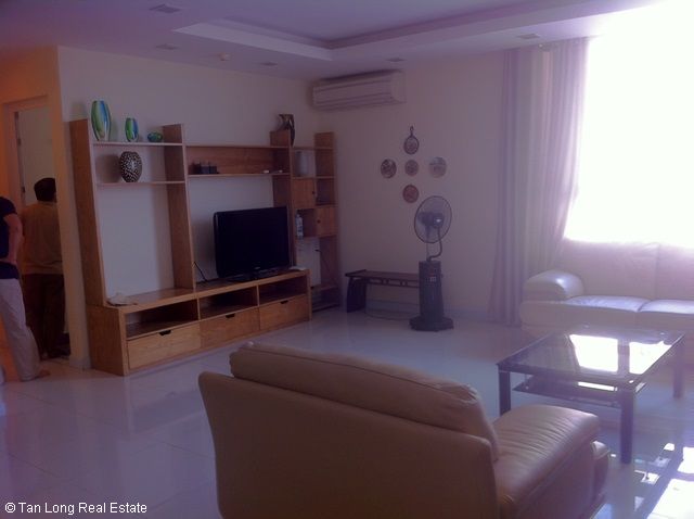 3 bedrooms Apartment in Cau Giay, Ha Noi, Vietnam No. 1881