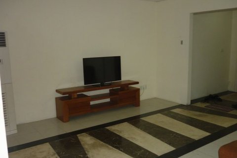 Квартира с 3 спальнями в Намтыльем, Ханой ,  № 5229 2