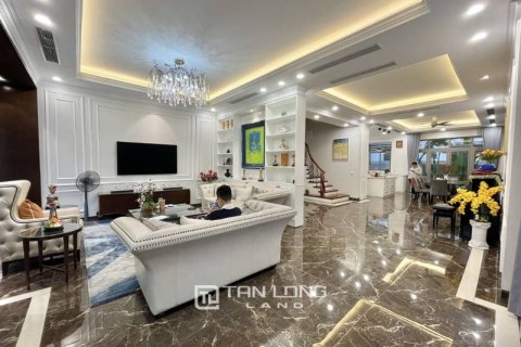 5 bedrooms House in Long Bien, Ha Noi, No. 2302