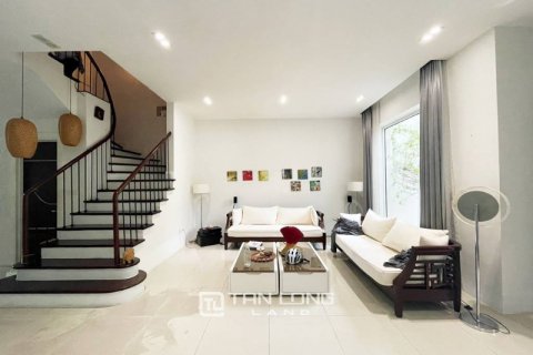 3 bedrooms Villa in Long Bien, Ha Noi, No. 2300