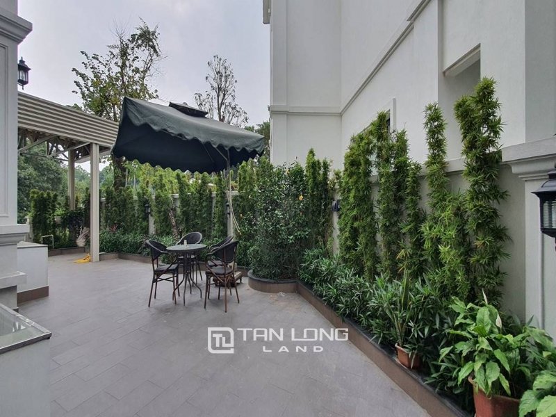 5 bedrooms Villa in Long Bien, Ha Noi, Vietnam No. 2305