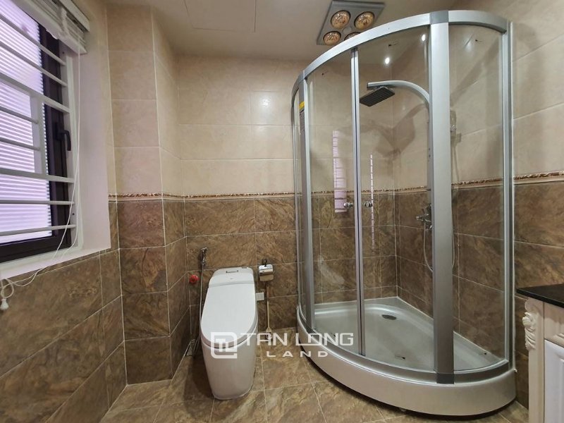 5 bedrooms Villa in Long Bien, Ha Noi, Vietnam No. 2305