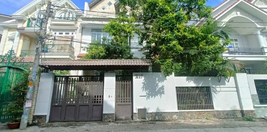 Studio Villa in District 7, Ho Chi Minh,  No. 9174