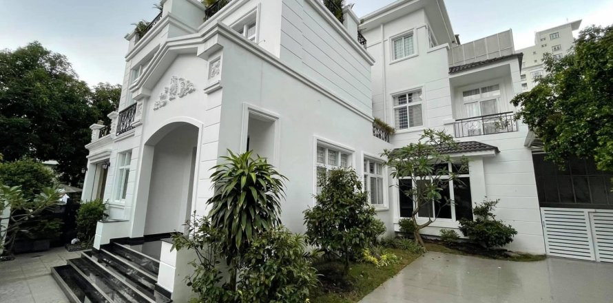 Studio Villa in District 7, Ho Chi Minh,  No. 9170