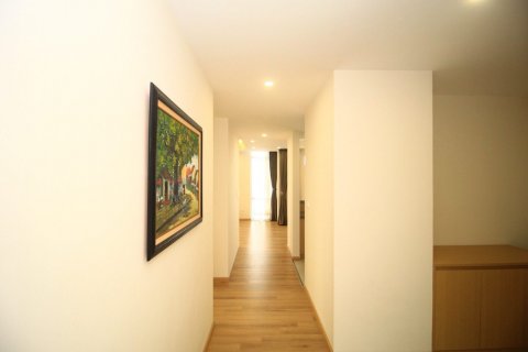 3 bedrooms Apartment in Ba Dinh, Ha Noi, No. 24633 4