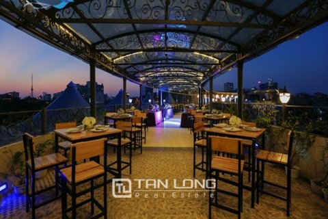 1500m2 Office in Hai Ba Trung, Ha Noi, No. 4999 2
