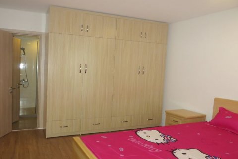 Квартира с 2 спальнями в Лонгбьен, Ханой ,  № 20100 12