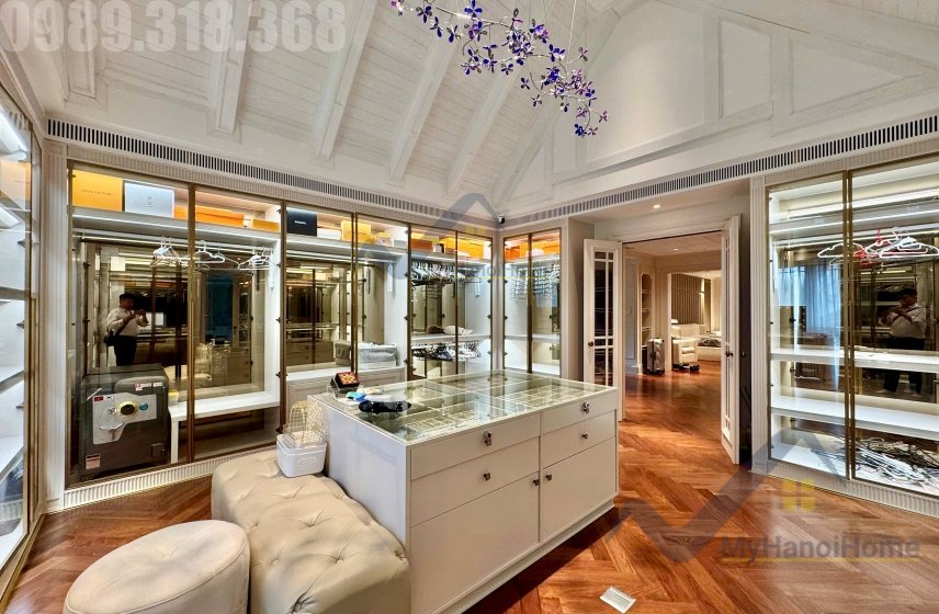 4 bedrooms Villa in Long Bien, Ha Noi, Vietnam No. 20098