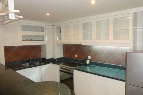 2 bedrooms Apartment in Tay Ho, Ha Noi, No. 5893 7