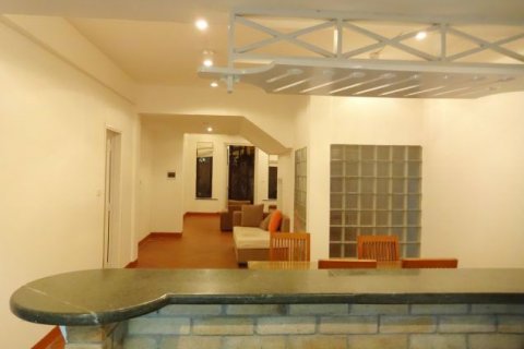 2 bedrooms Apartment in Tay Ho, Ha Noi, No. 5893 6