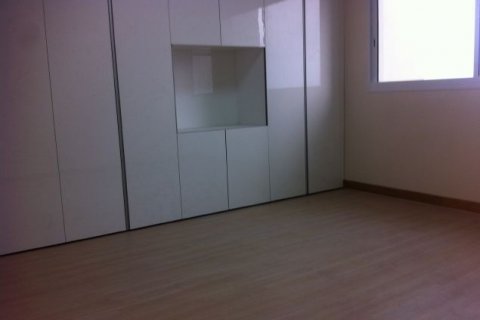 Квартира с 3 спальнями в Хоайдык, Ханой ,  № 6113 4