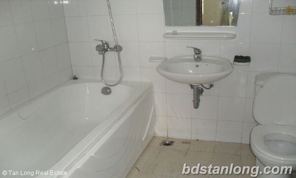 Квартира с 3 спальнями в Донгда, Ханой, Вьетнам № 8254