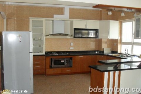 3 bedrooms Apartment in Dong Da, Ha Noi, No. 8252 2
