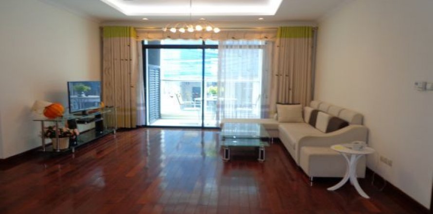 2 bedrooms Apartment in Hai Ba Trung, Ha Noi,  No. 8024