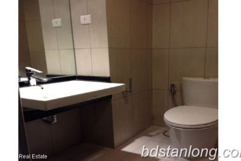 Квартира с 3 спальнями в Бадинь, Ханой ,  № 8018 8