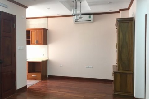 Квартира с 2 спальнями в Тэйхо, Ханой , № 4235 2
