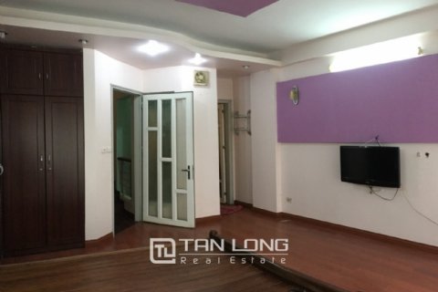 2 bedrooms House in Tay Ho, Ha Noi, No. 3184 8