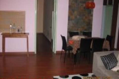 3 bedrooms Apartment in Dong Da, Ha Noi,  No. 8739