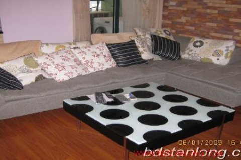 3 bedrooms Apartment in Dong Da, Ha Noi, No. 8739 2
